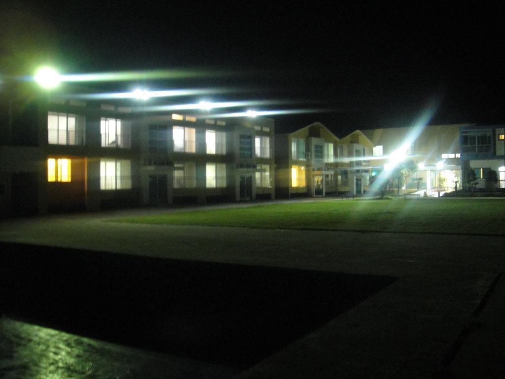 Geomunoreum Hostel Jeju Esterno foto
